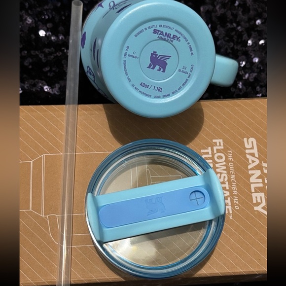 Stanley Blue and White Kids Tumbler with Stitch Charm - Picture 6 of 7